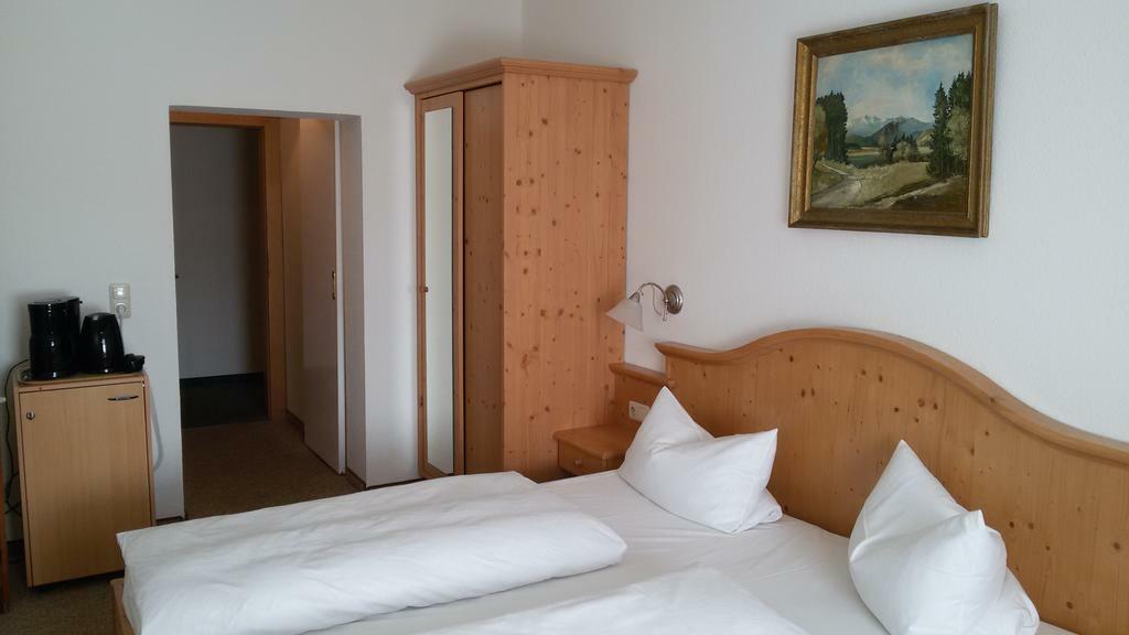 Hotel Pension Lindenhof Prien am Chiemsee Rum bild